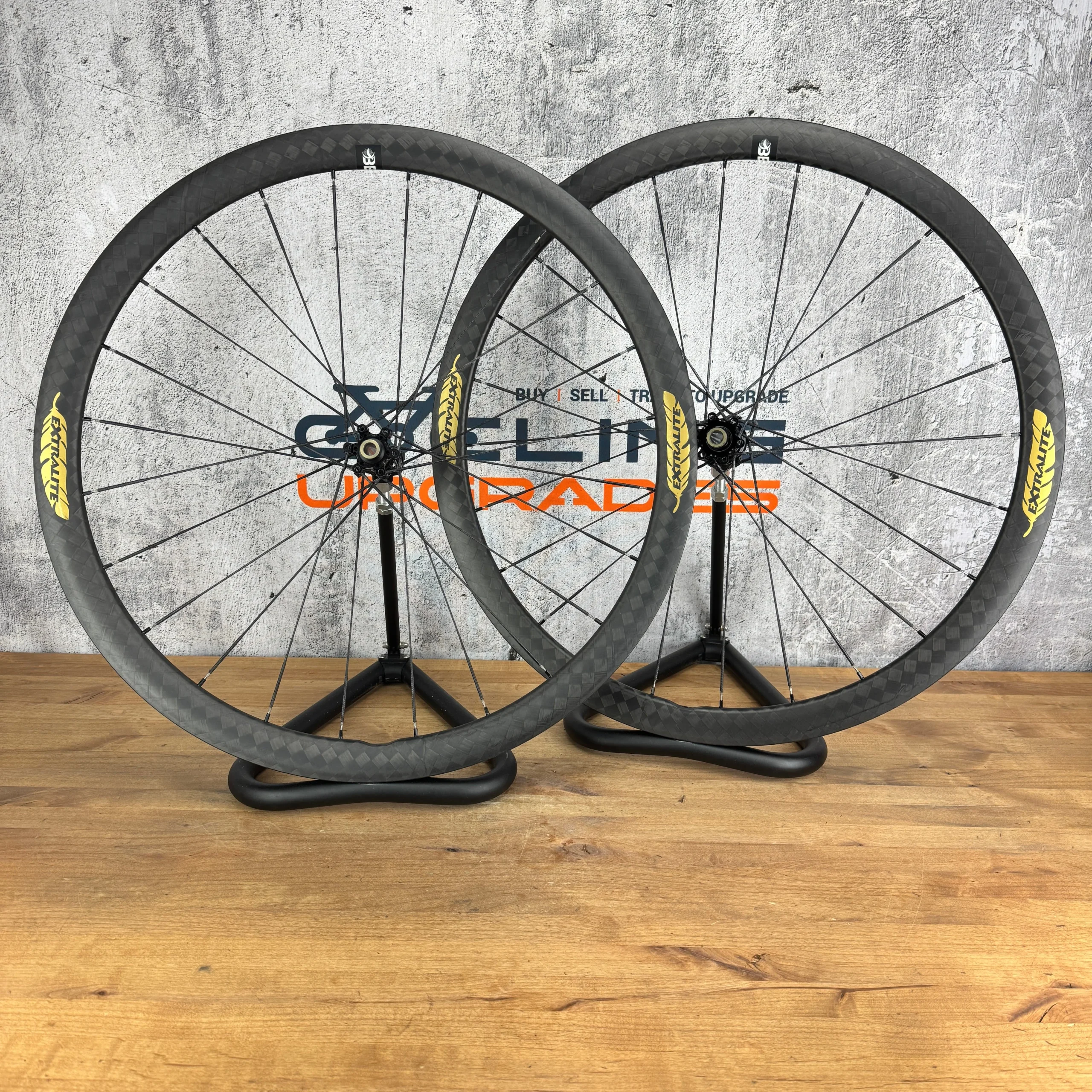 Mint! Extralite CyberDisc 338CS Carbon Tubeless Disc Wheelset Berd Spokes 1037g