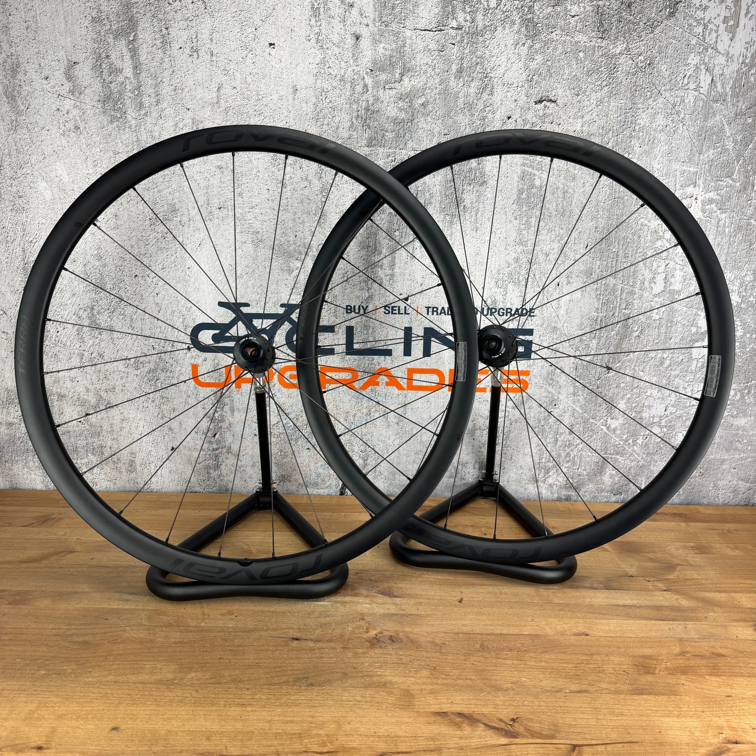 New Takeoff! Roval Terra C Carbon Tubeless Gravel Disc Wheelset 700c 1596g