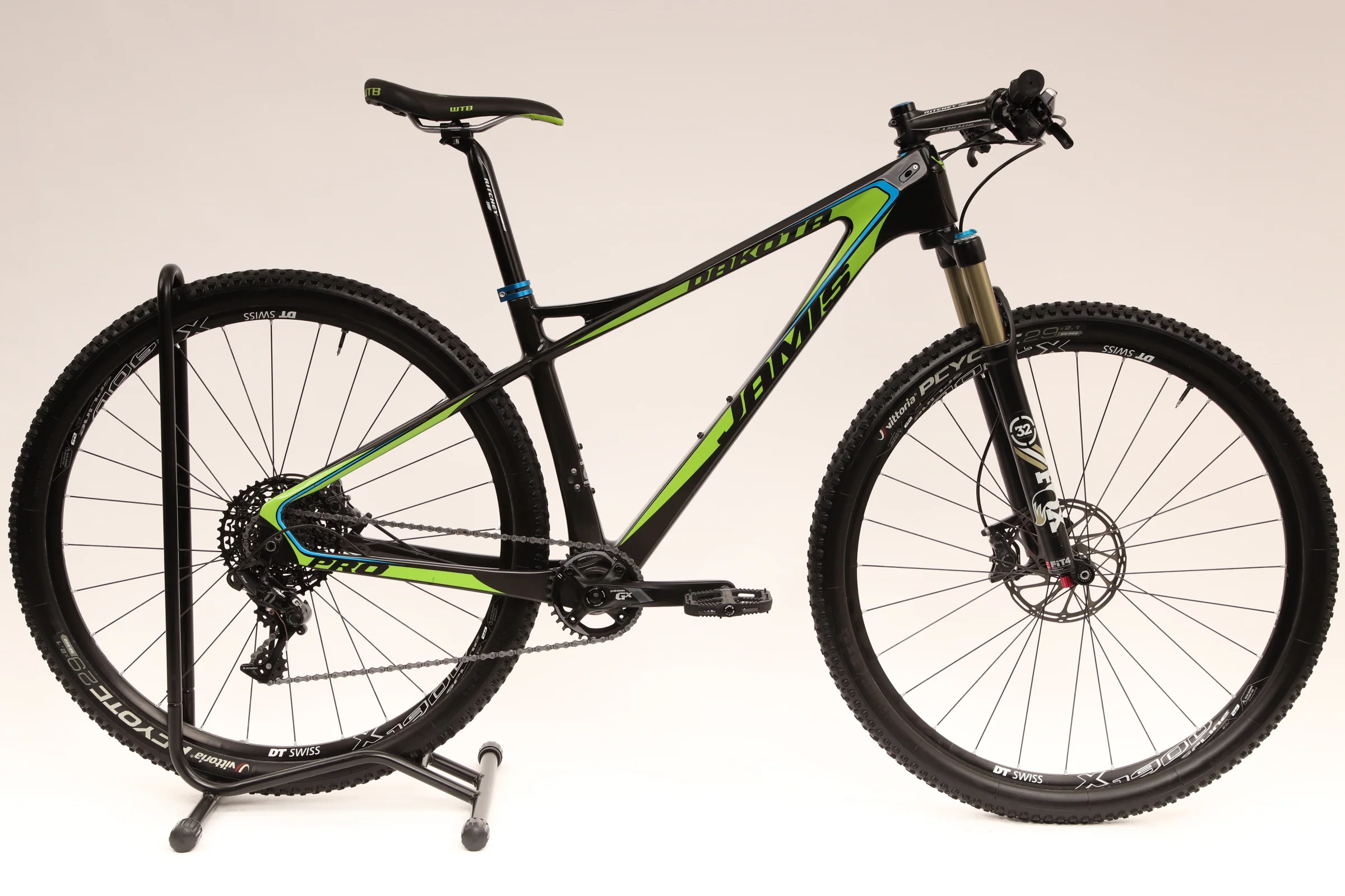 2016 JAMIS DAKOTA PROMountain Bike - Medium