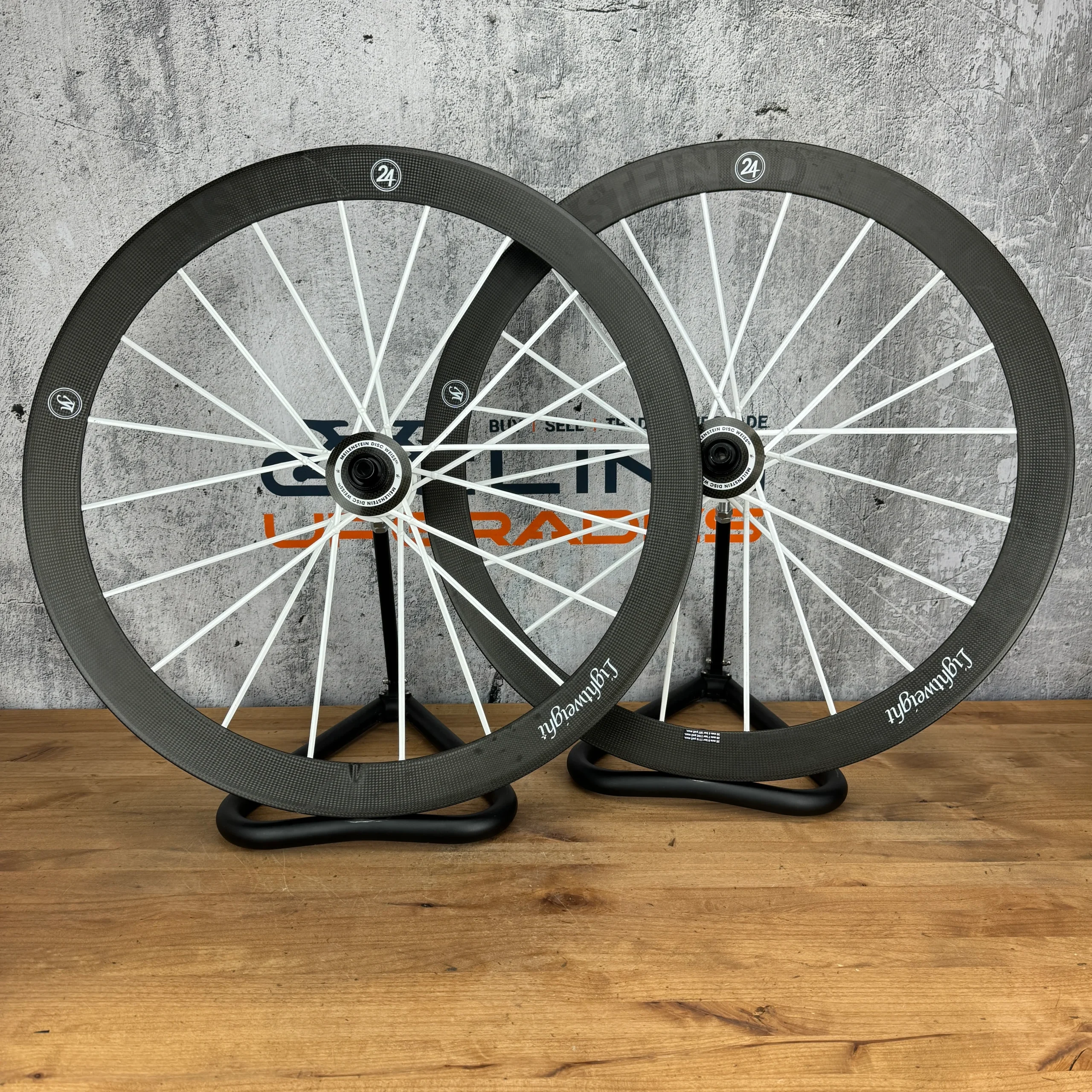 Mint! Lightweight Meilenstein C 24D Weiss Carbon Clincher Disc Brake Wheelset 700c