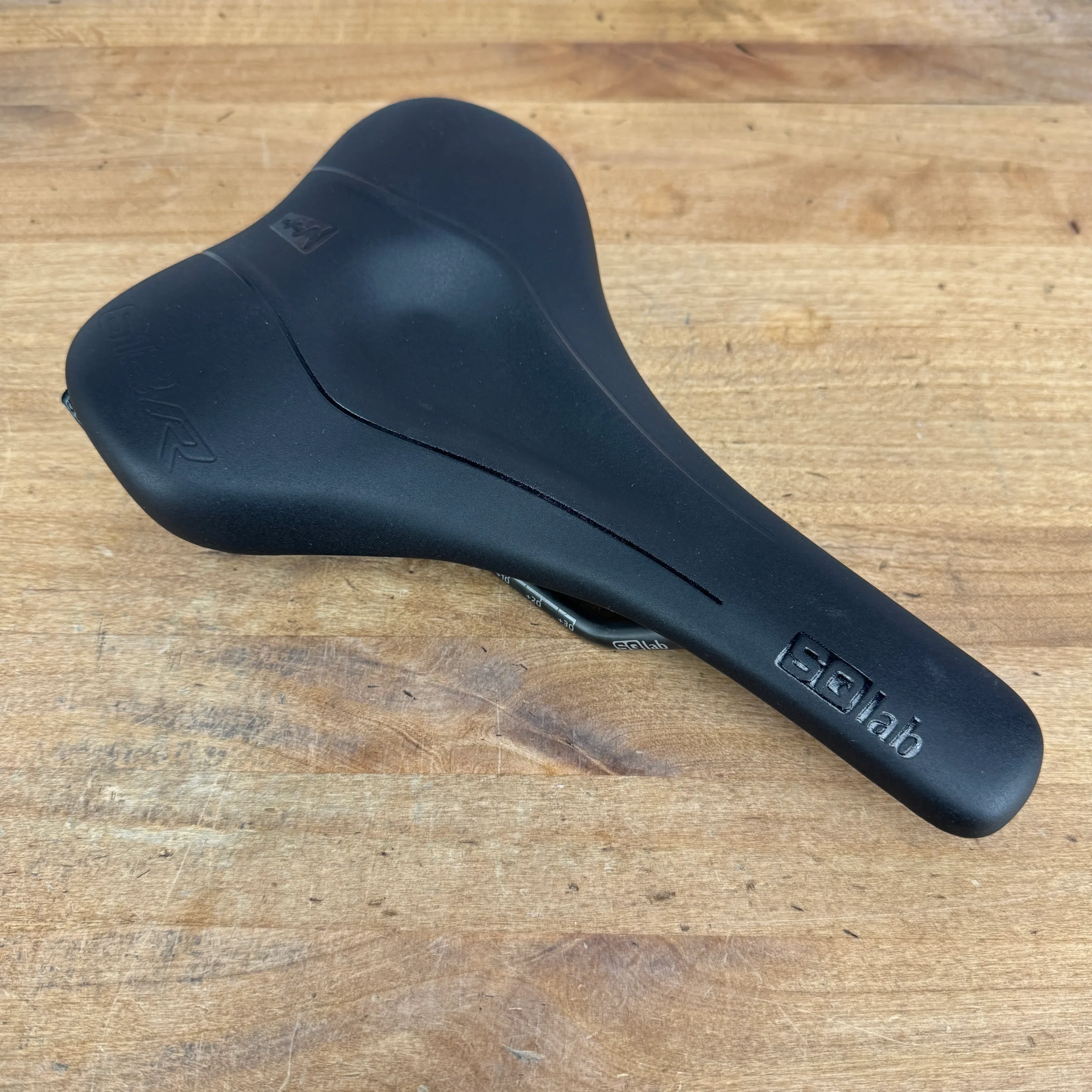 Low Mile! Sqlab 612 Ergowave R7x9mm Carbon Rails 150mm Bike Saddle 139g
