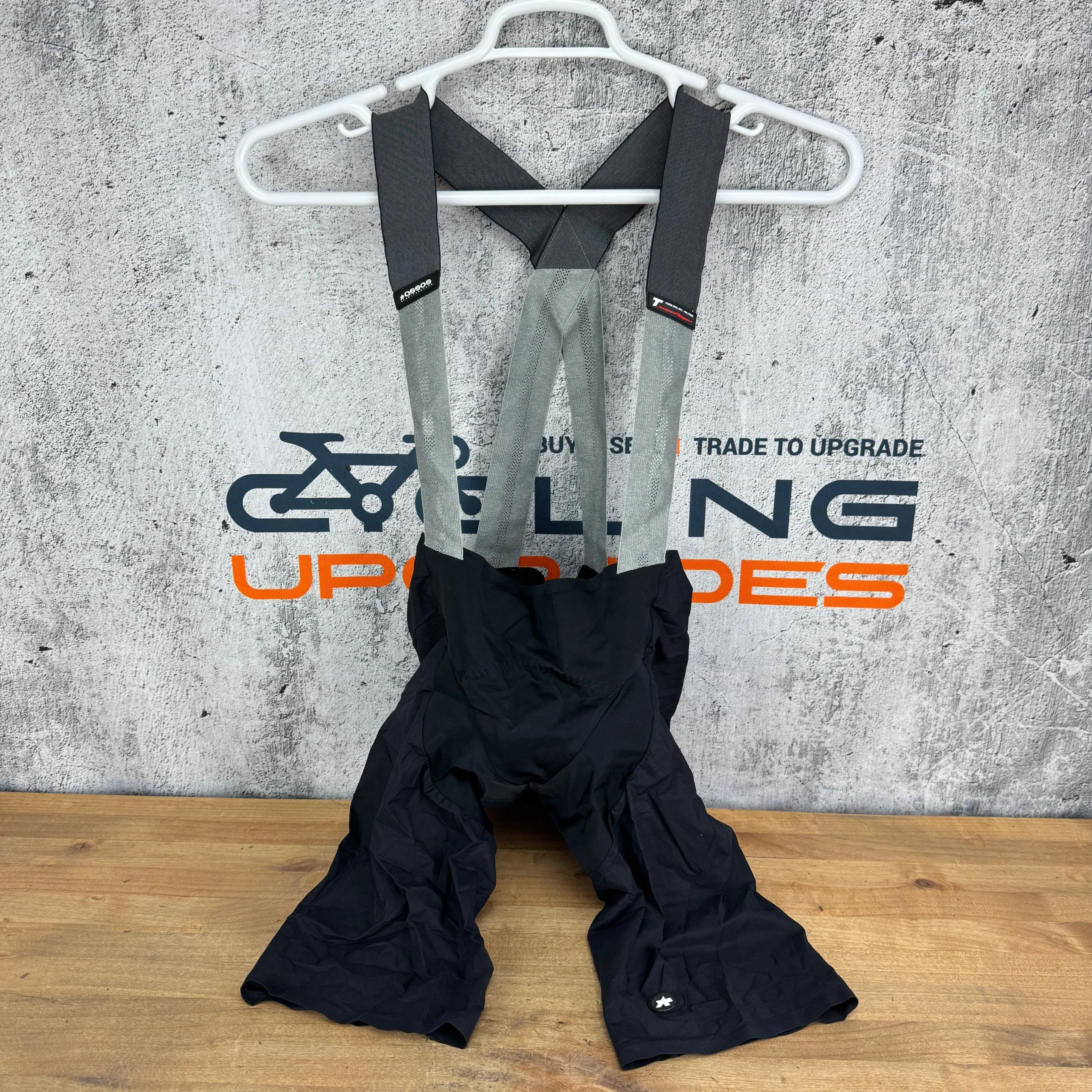 Ridden Once! Assos Superleger Black Men's XL Cycling Bib Shorts
