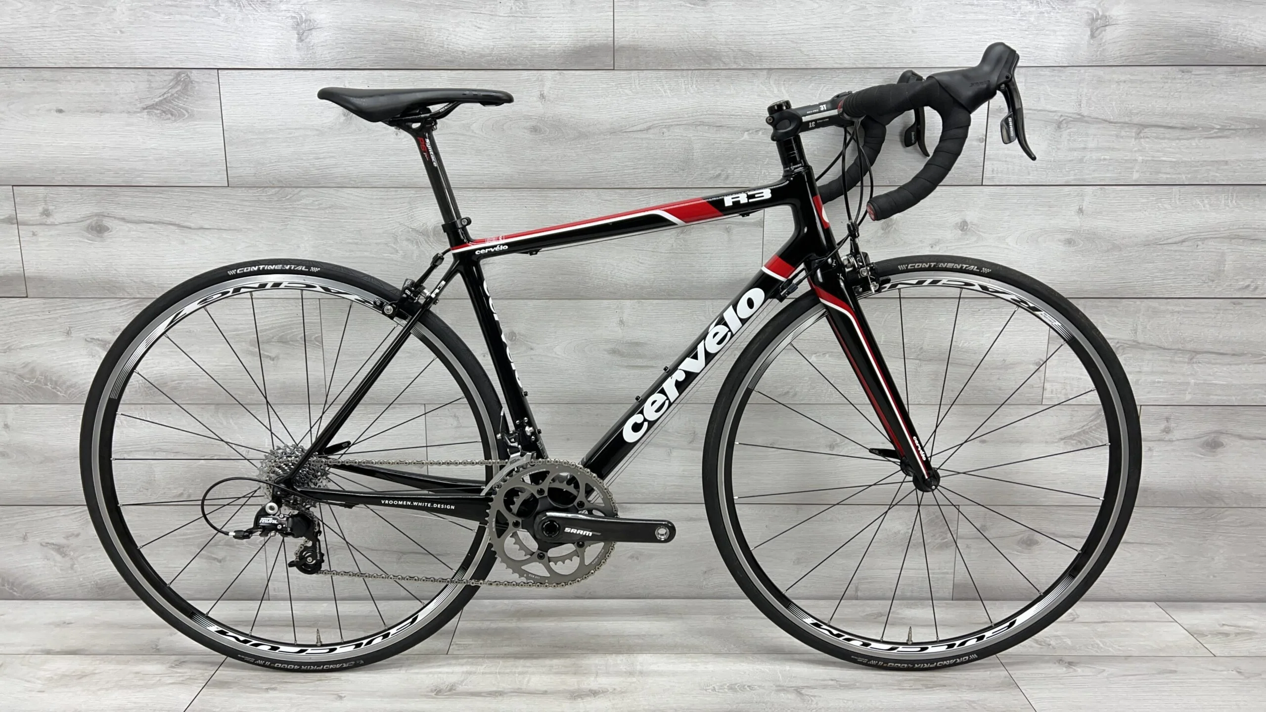 2011 Cervelo R3Road Bike - 51cm