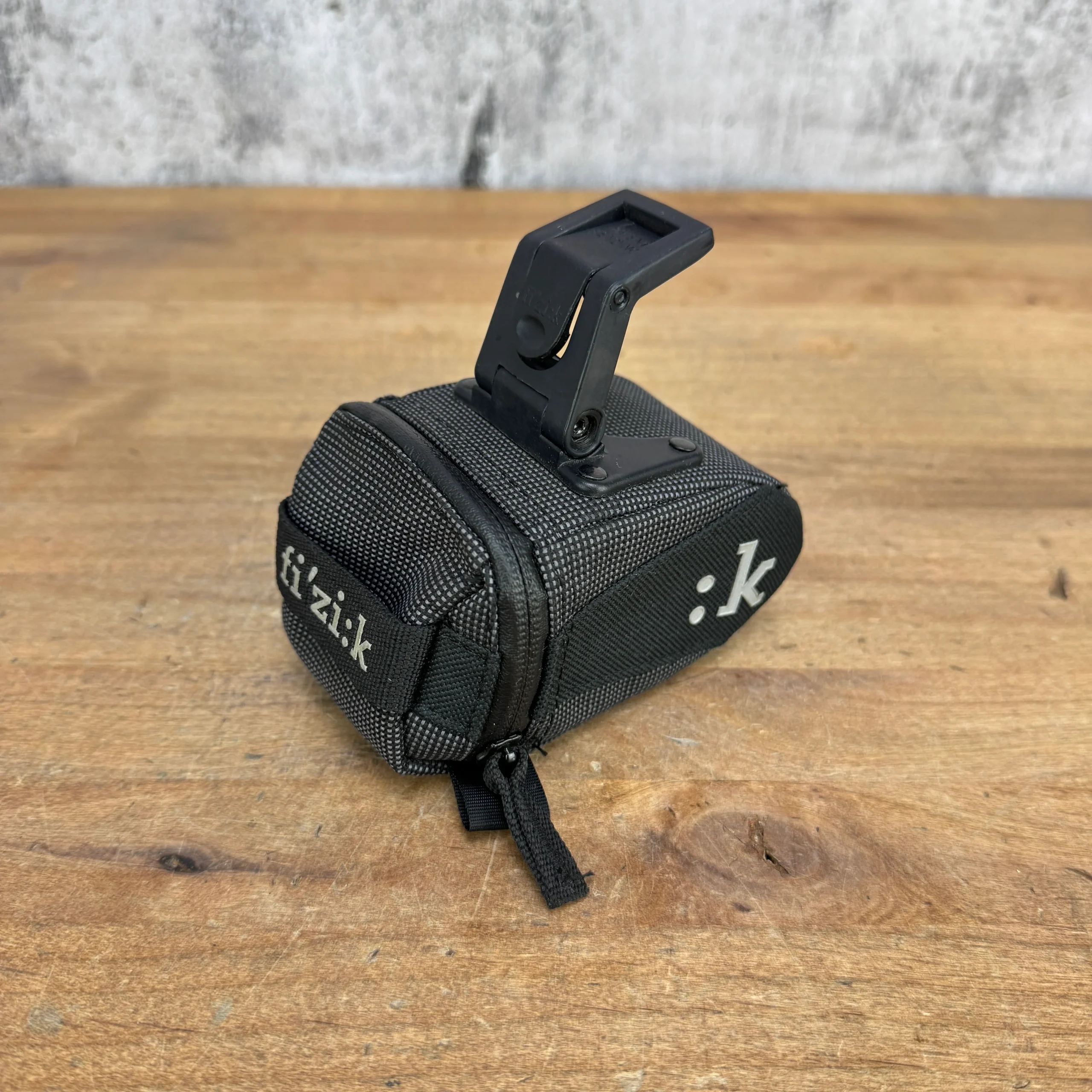 Fizik PA:K Cycling Bike Saddle Mount Saddle Bag Storage Pouch 80g