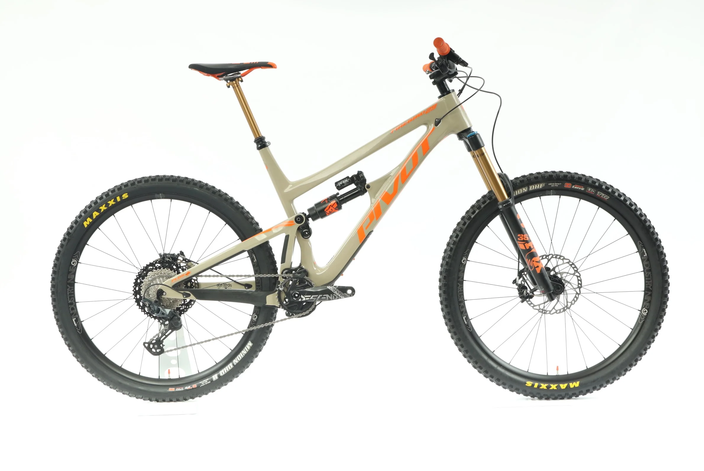 2021 Pivot Firebird 29Mountain Bike - X-Large