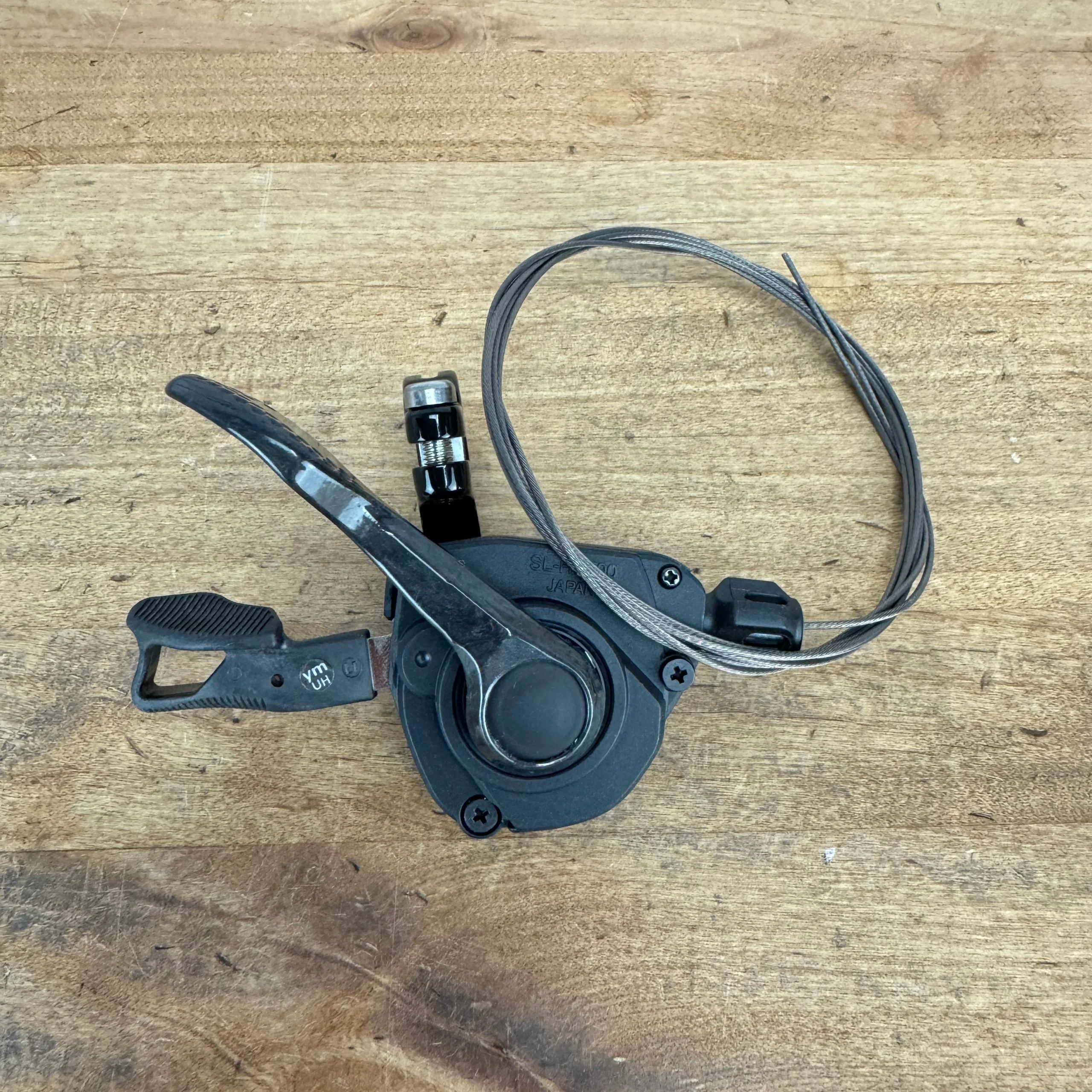 Shimano SL-RS700 11-Speed Left/Front Black Flat Bar MTB Shifter 112g