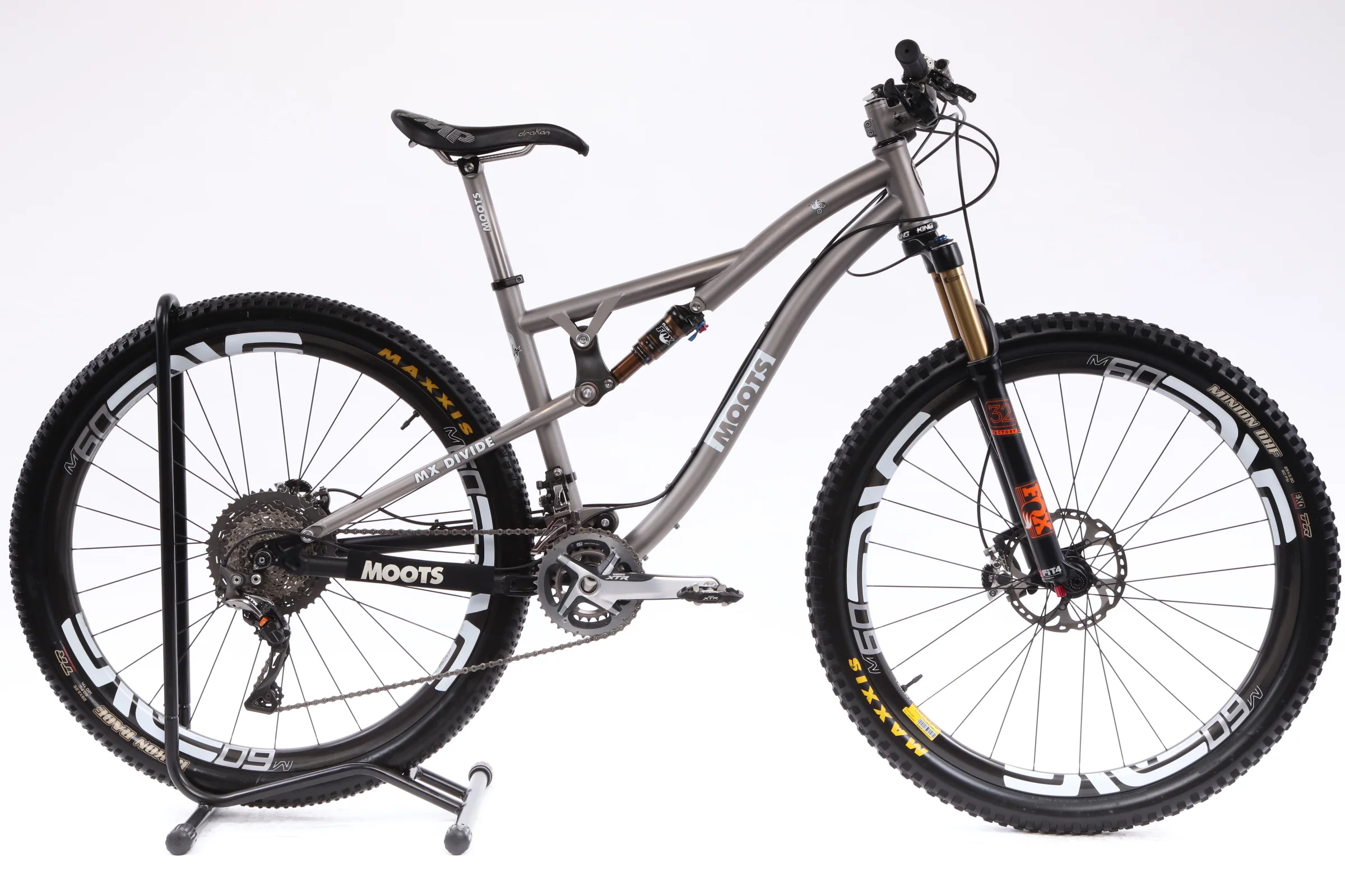 2017 MOOTS MX DIVIDE 29Mountain Bike - Medium