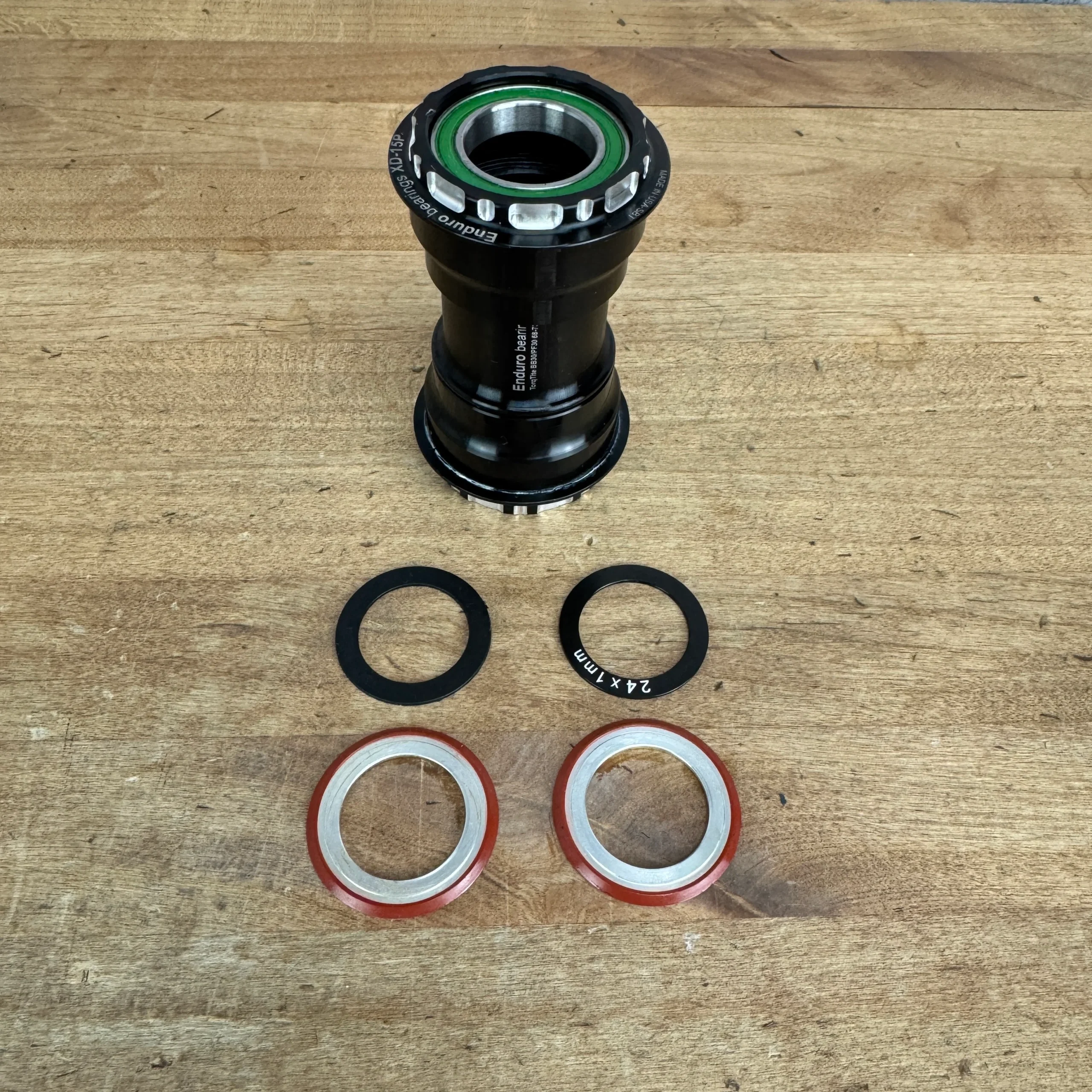 Enduro Pressfit PF30 Thread Together Bottom Bracket for Shimano 24mm Spindles