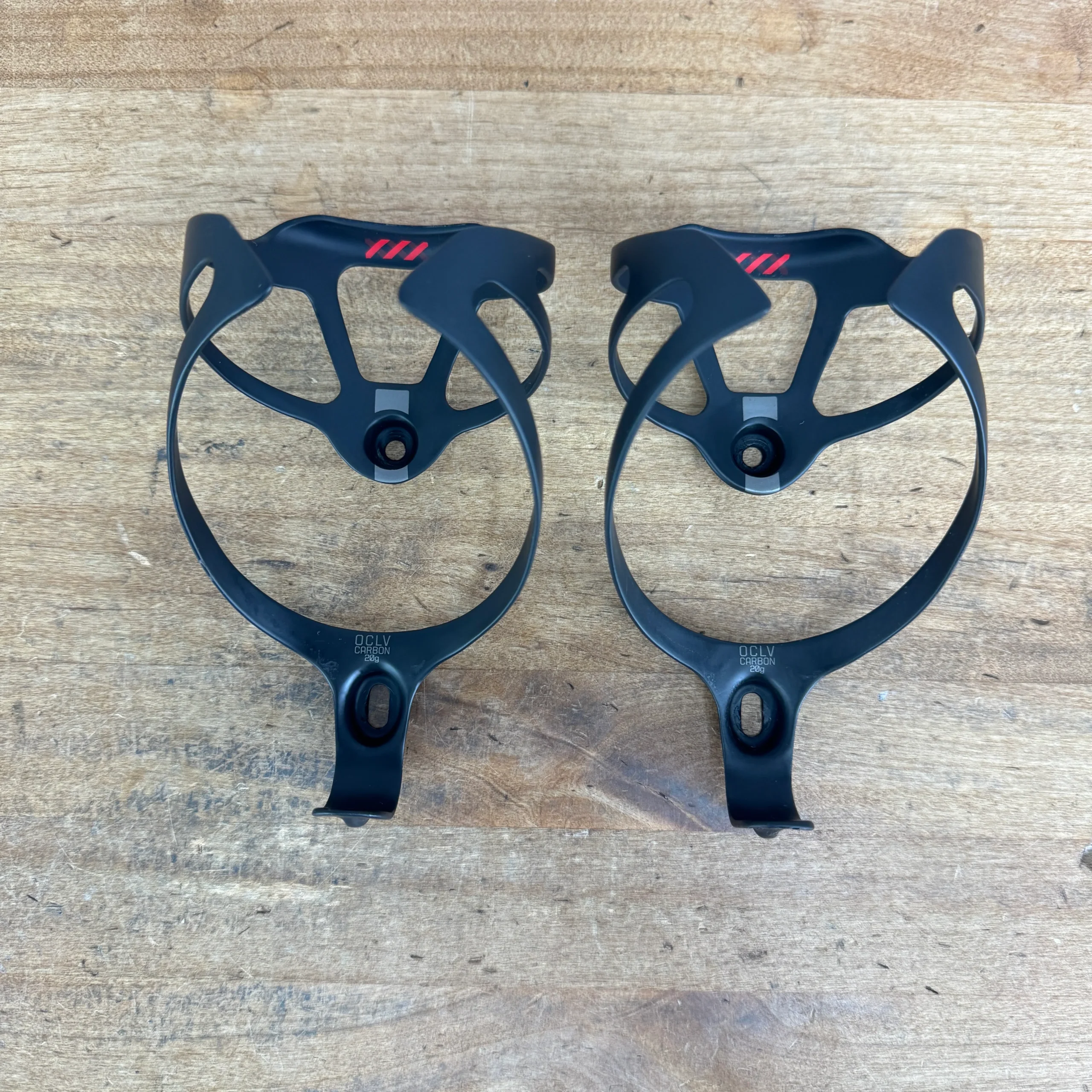 Low Mile! Bontrager XXX Carbon Bike Water Bottle Cages 34g