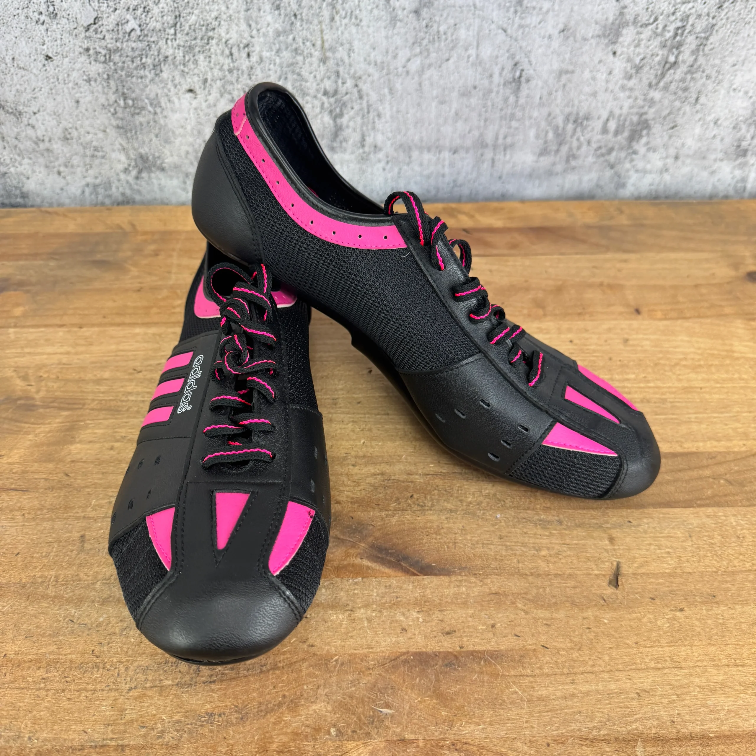 New! Adidas Giro 2 EU Size 43 Black/Pink Indoor Bike Cycling Shoes