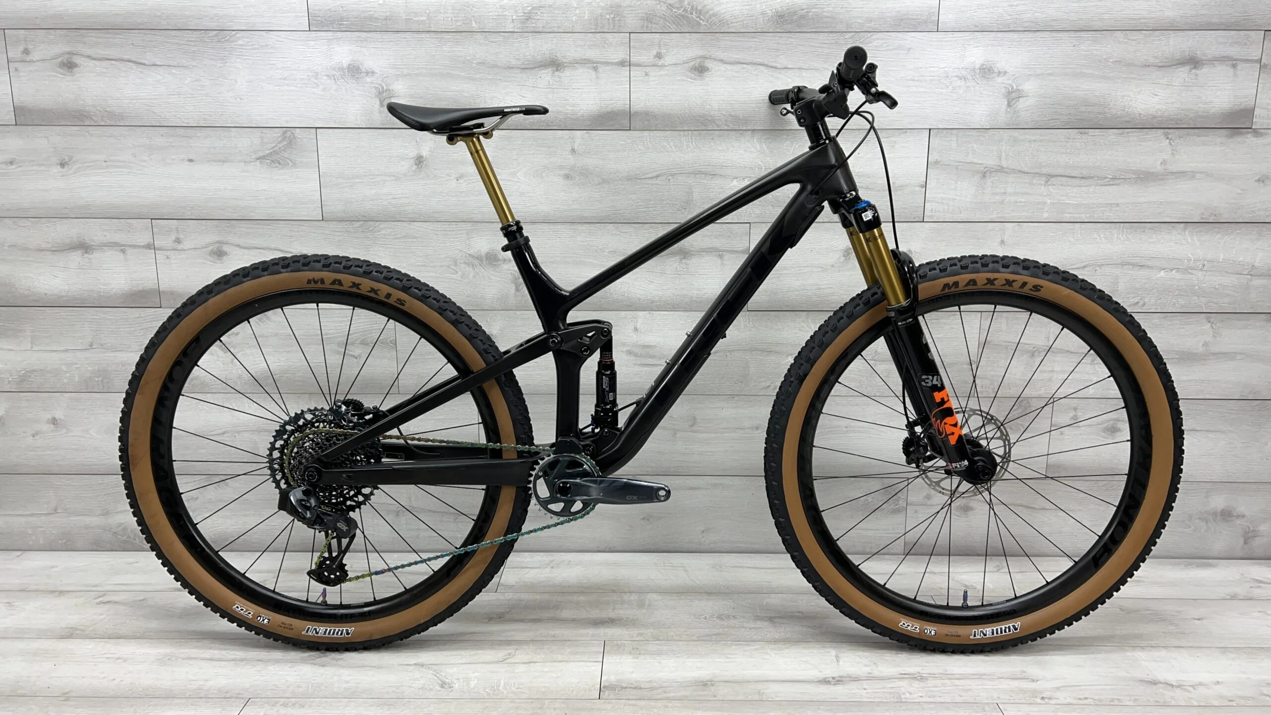 2021 Trek Fuel EX 9.8Mountain Bike - Med/Large