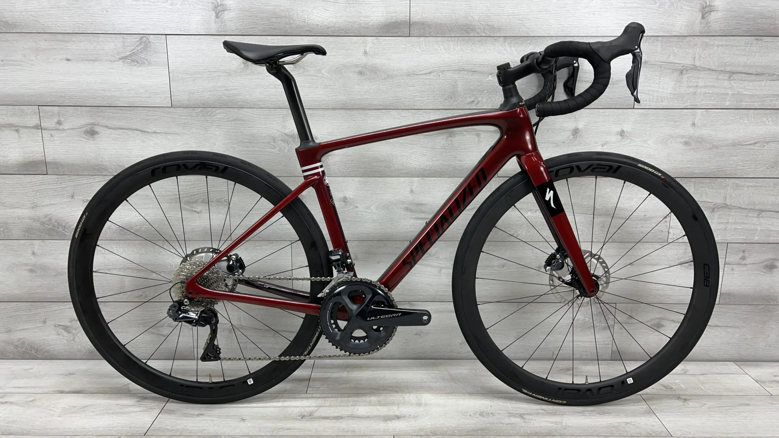 2020 Specialized Roubaix ExpertRoad Bike - 52cm