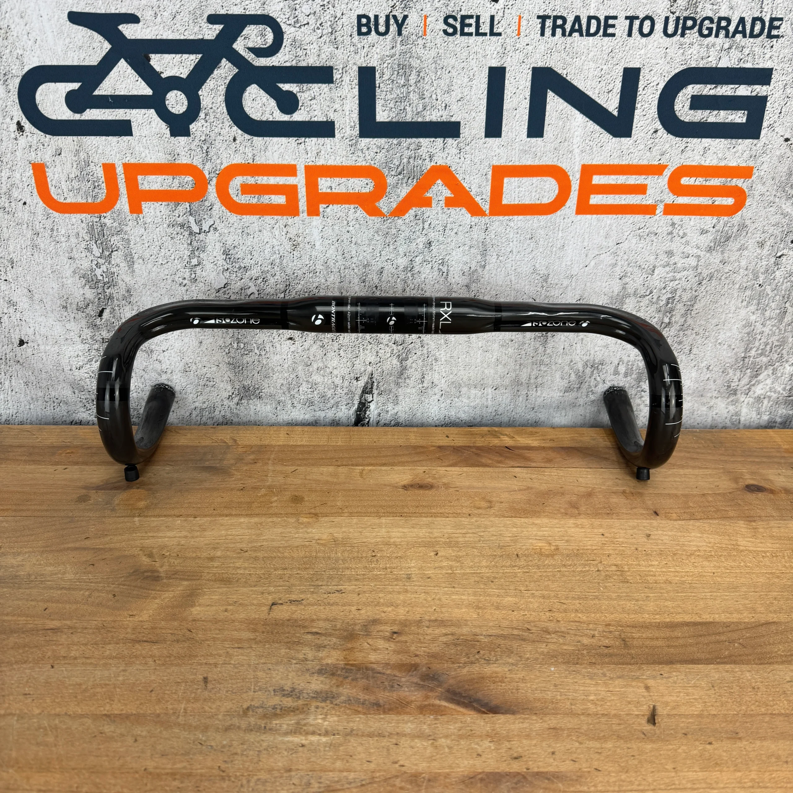 Light Use! Bontrager RXL IsoZone 42cm Carbon 31.8mm Bike Handlebar 226g