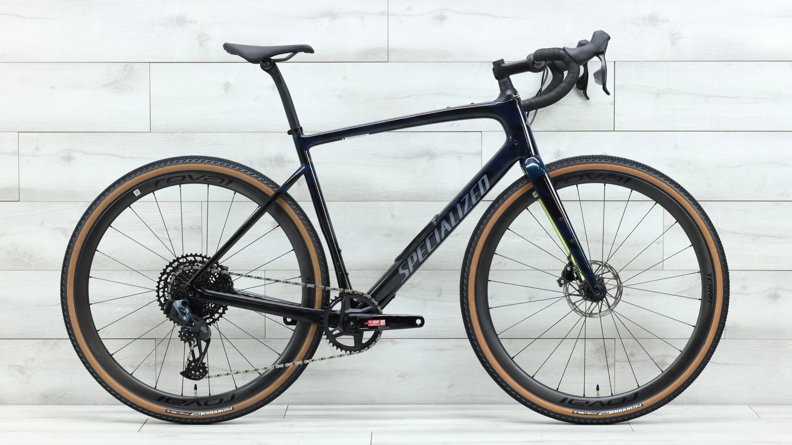2023 Specialized Diverge Expert CarbonGravel Bike - 58cm