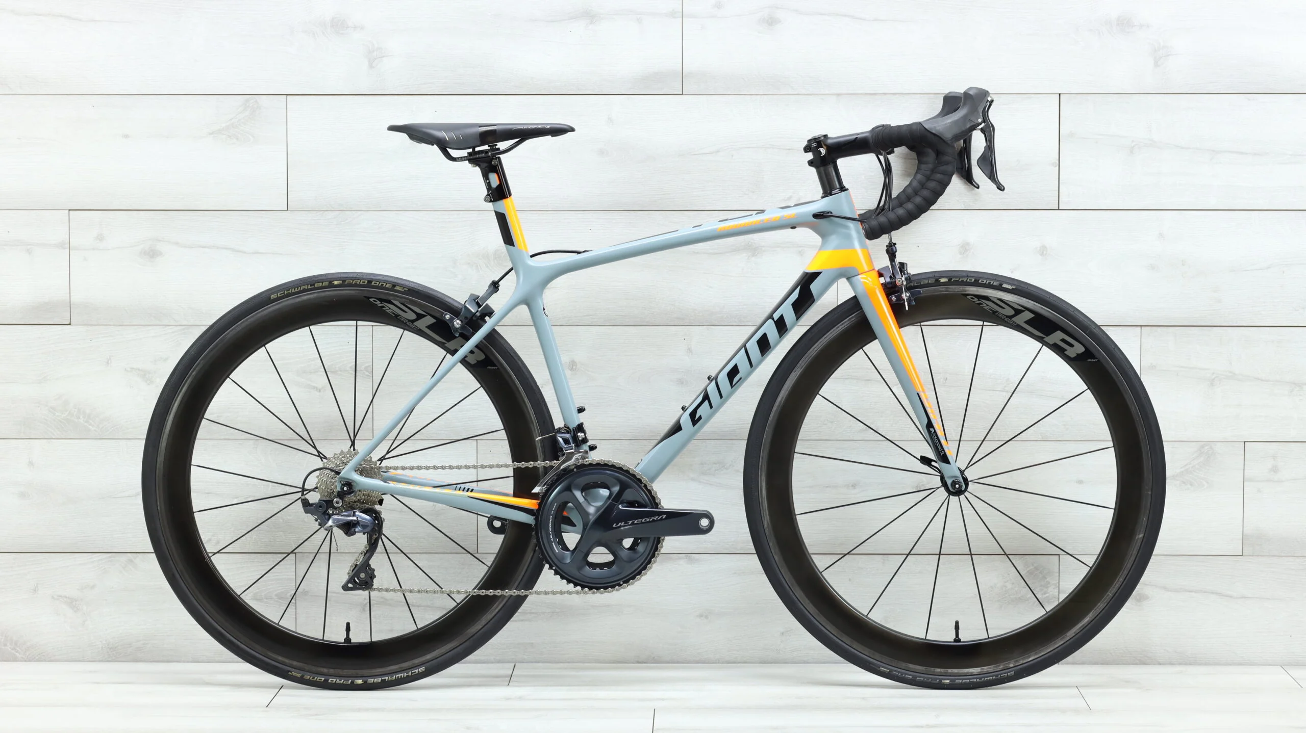 2018 Giant TCR Advanced SL 2 KOMRoad Bike - Small