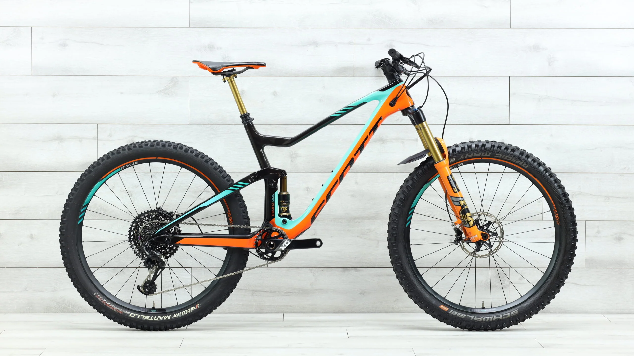 2018 Scott Genius 700 TunedMountain Bike - Large