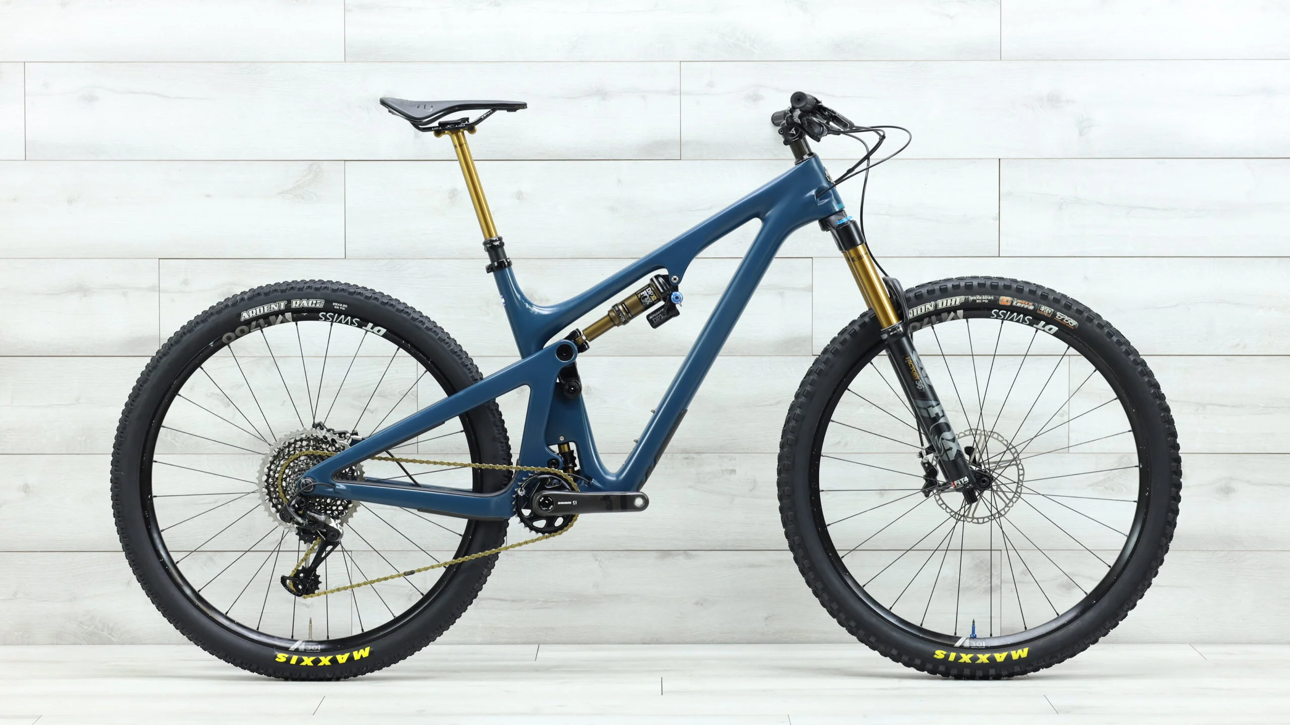 2020 Yeti SB130 T2Mountain Bike - Large