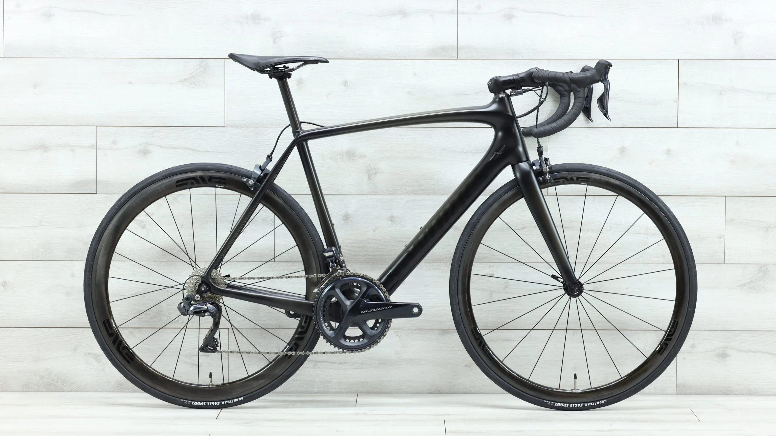 2016 Specialized S-Works TarmacRoad Bike - 58cm