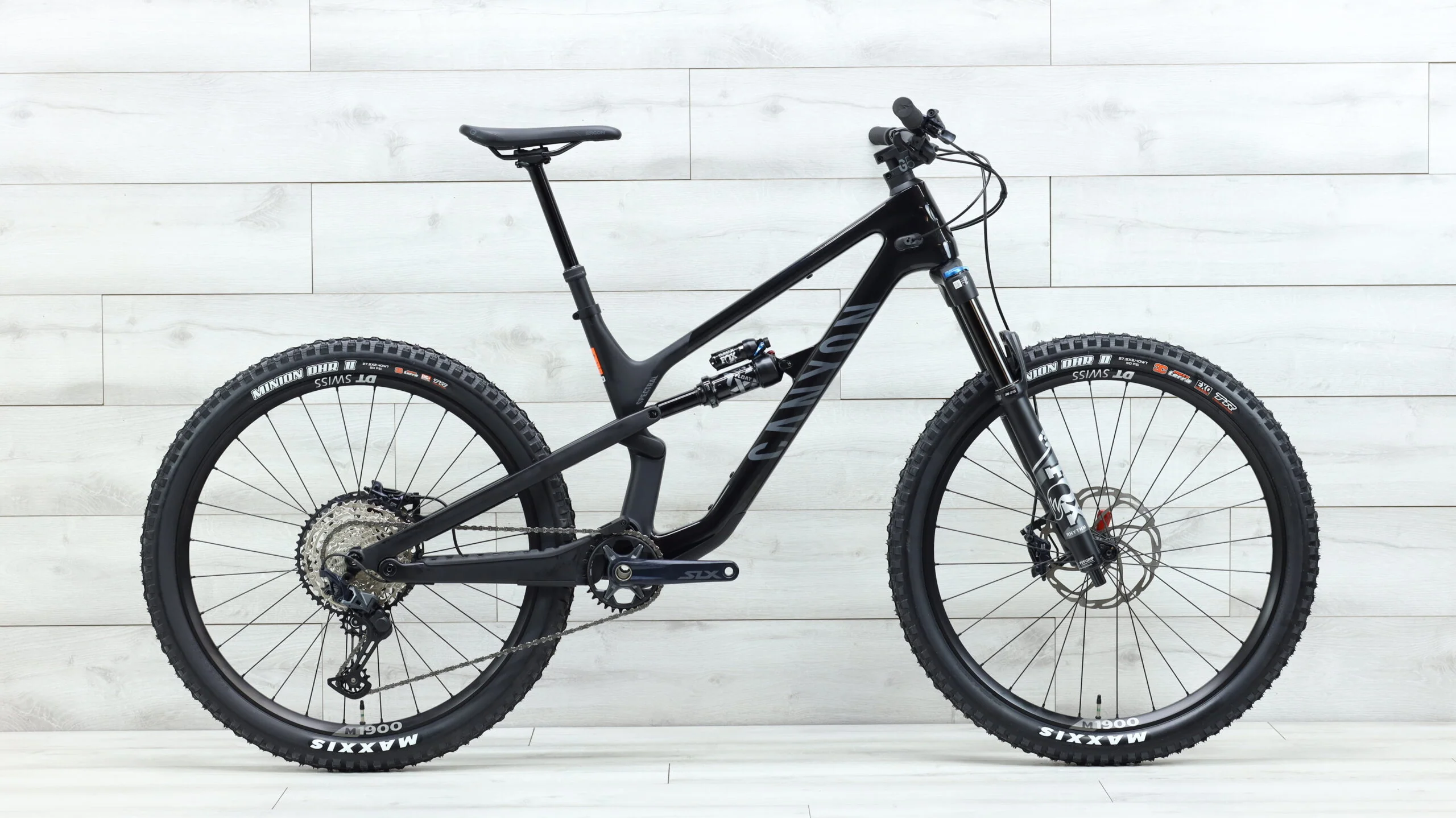 2023 Canyon Spectral 27.5 CF 7Mountain Bike - Medium