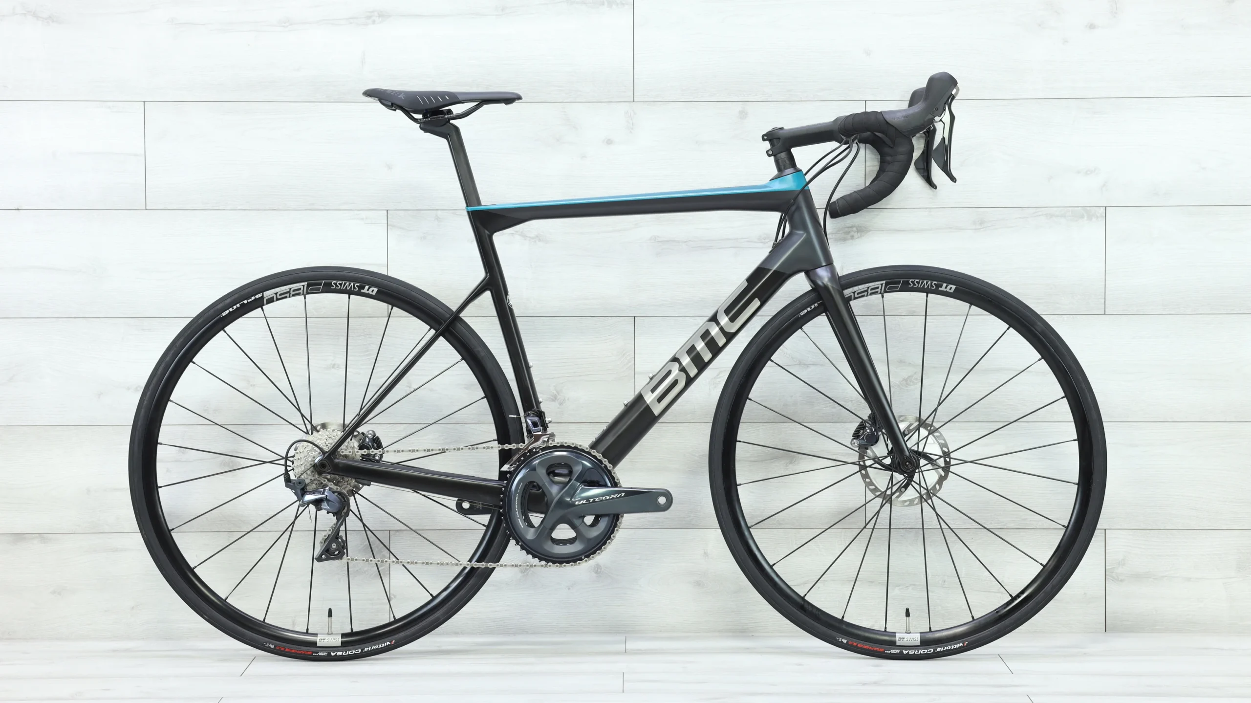 BMC Teammachine SLR02 Disc Three Road Bike - 2020, 56cm