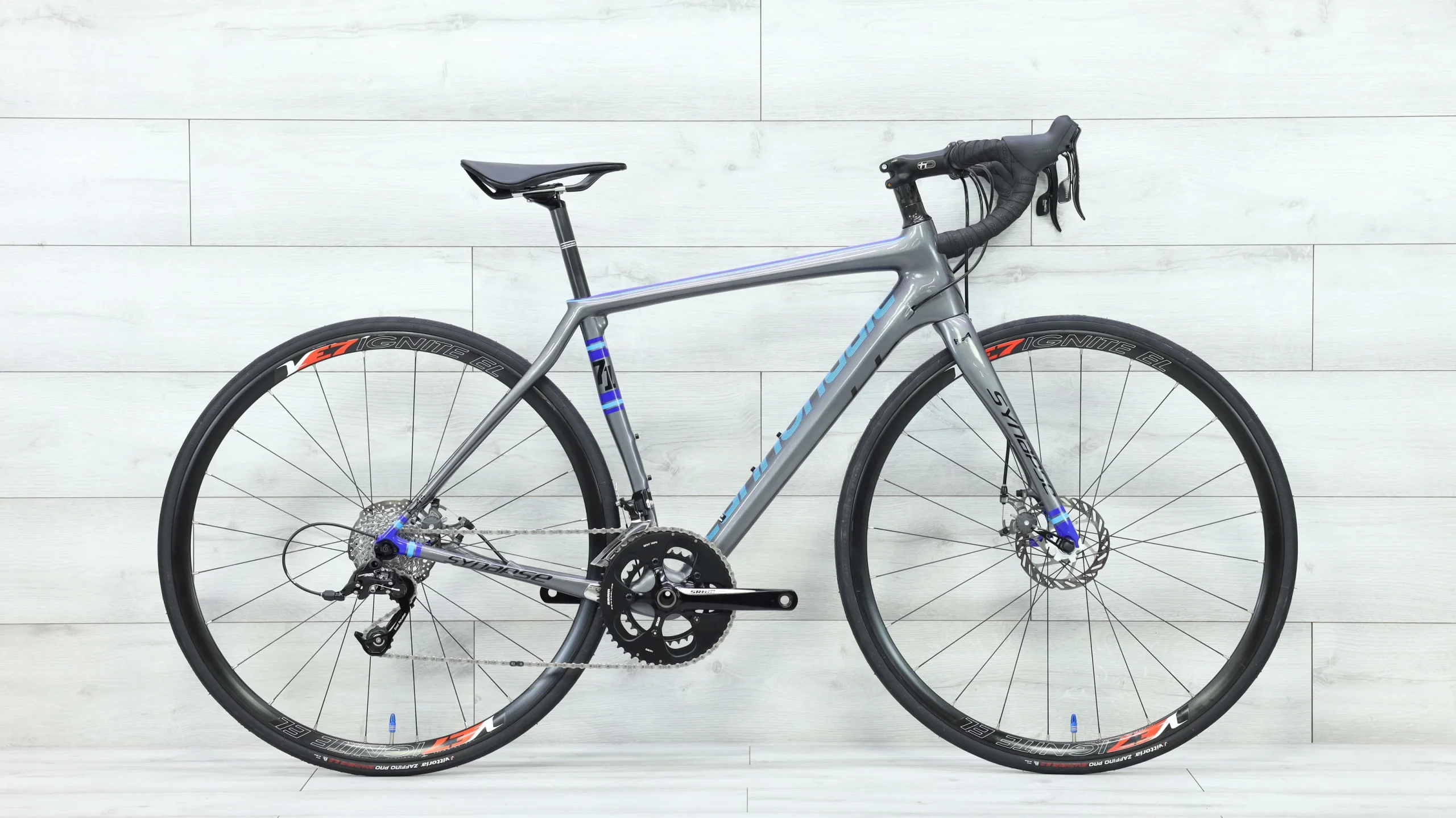2015 Cannondale Synapse High Mod Carbon Disc Road Bike - 51cm
