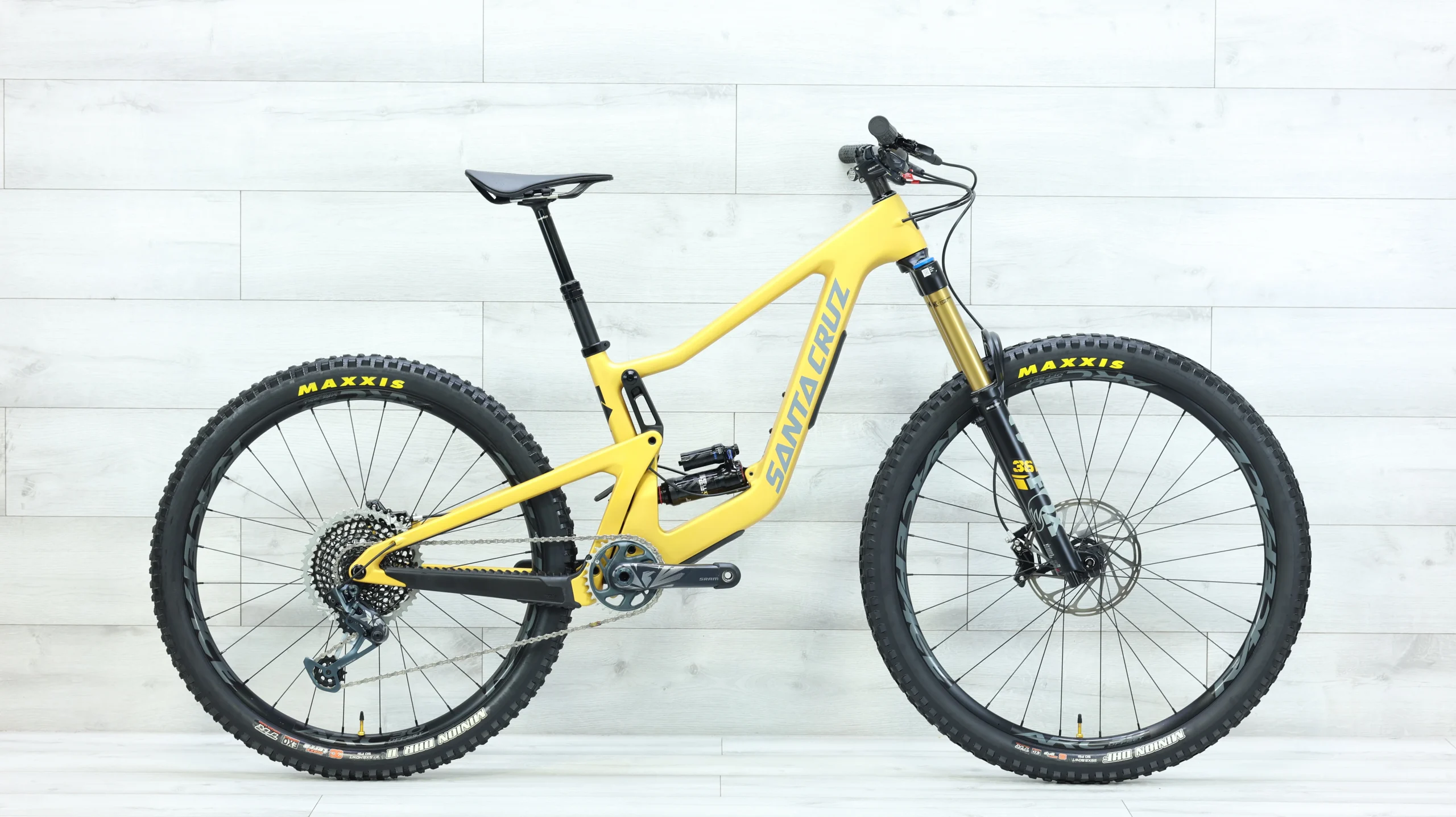 2022 Santa Cruz Bronson CC X01 MX Mountain Bike - Small
