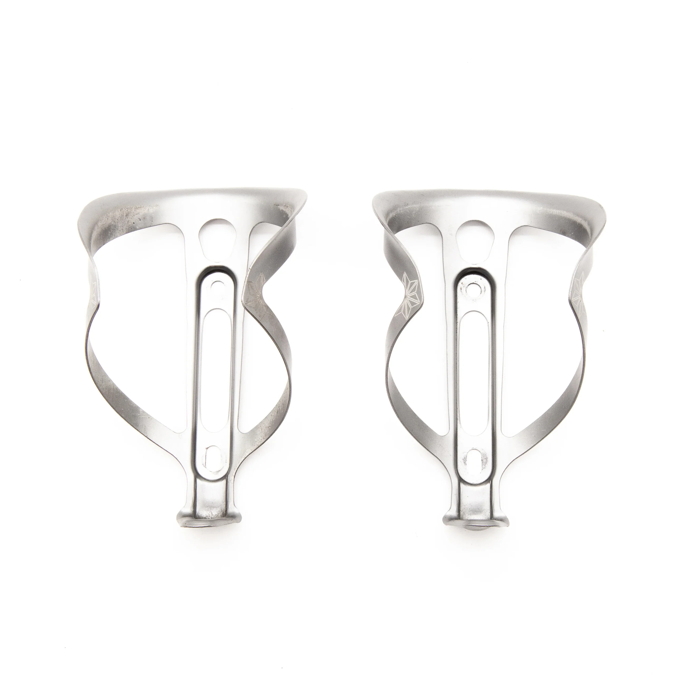 Supacaz Fly Cage Ano Bottle Cage Gun Metal Pair 35g