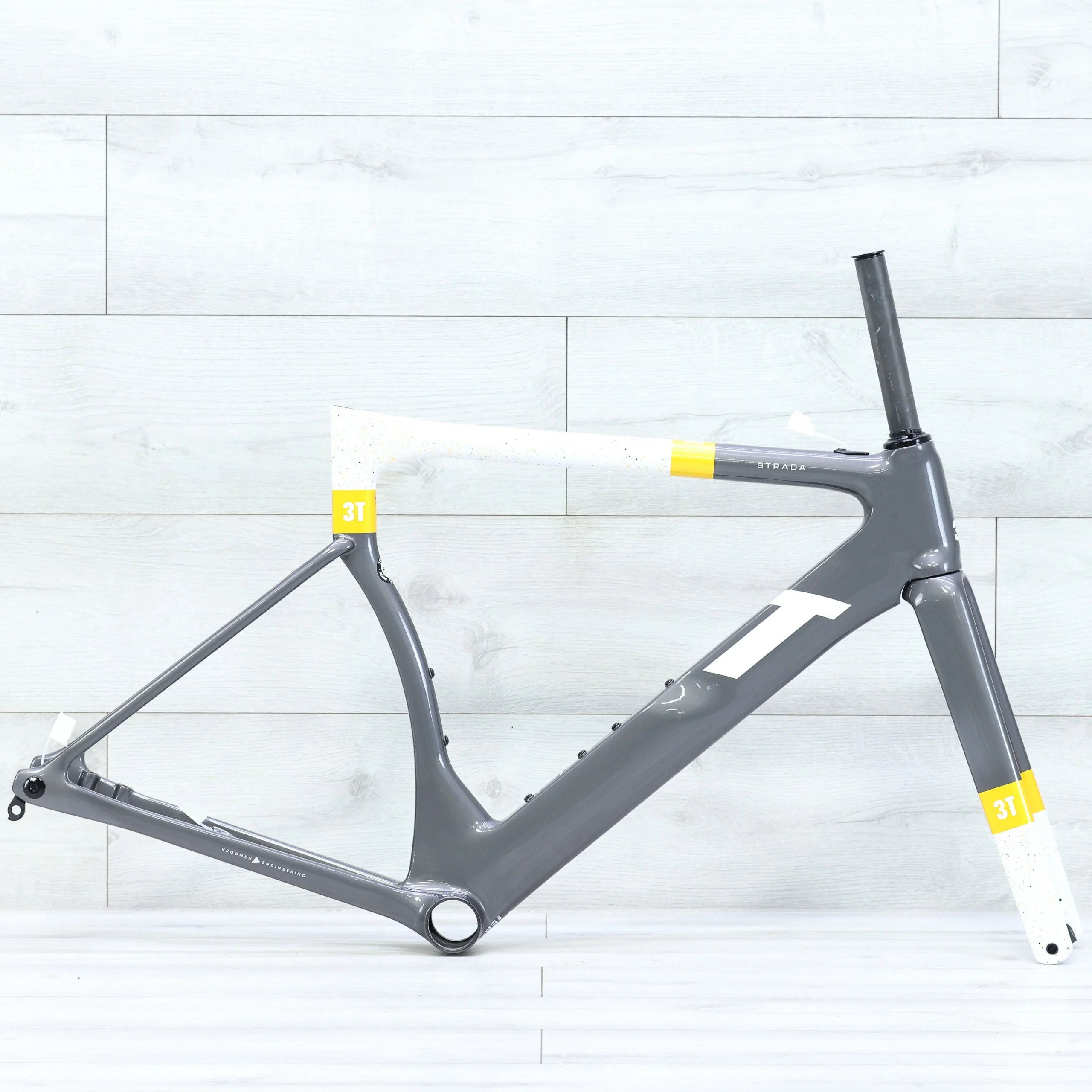 3T Strada 1x Disc Brake Aero Road Bike Frameset 700c Grey/Gold- X-Small