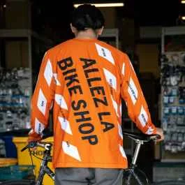 *ALLEZ LA* caution! tech tee (orange)