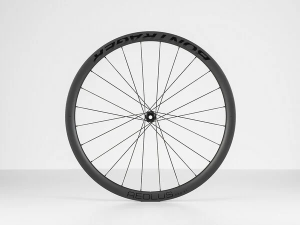 BontragerAeolus Pro 37 TLR Disc Road Front