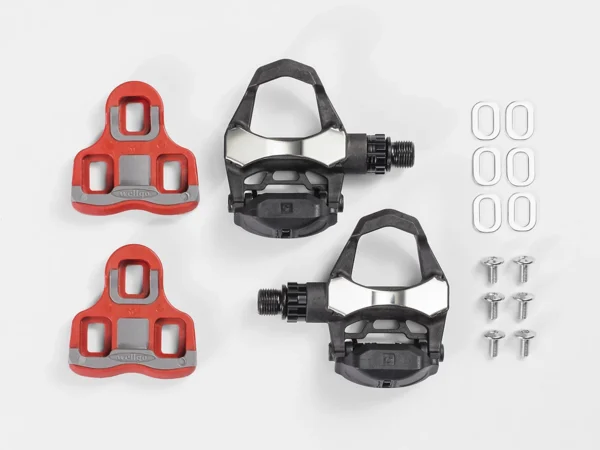 BontragerElite Road Pedal Set