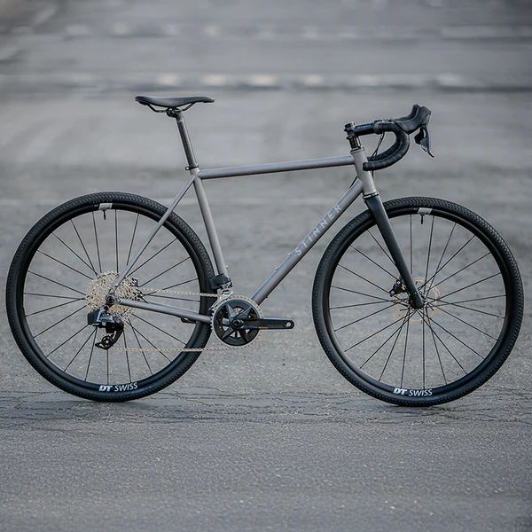 Stinner Carrizo Podium Complete, Sram Force AXS, Black Logo