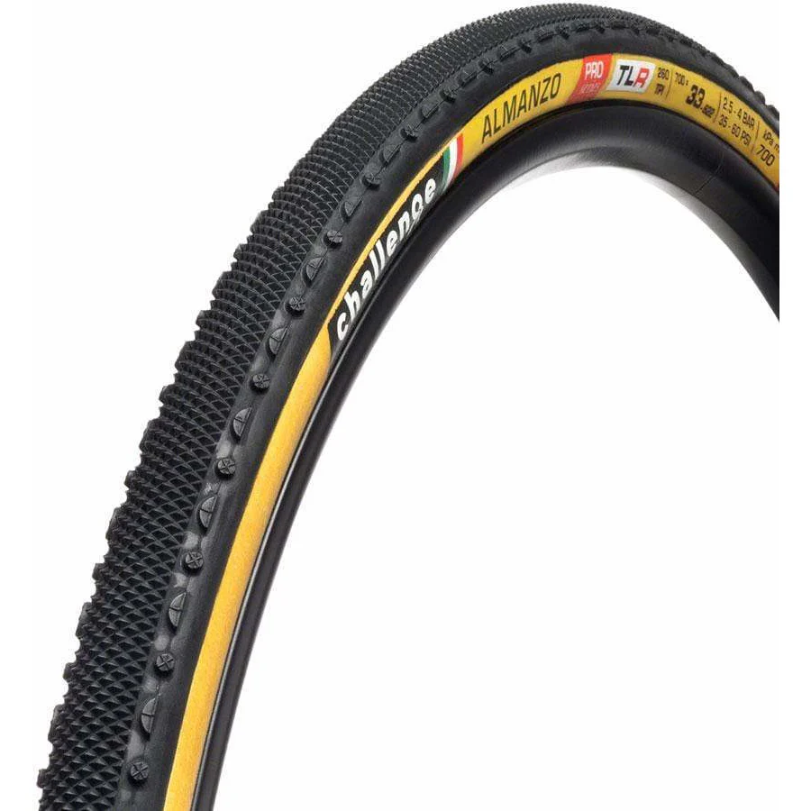 Challenge Almanzo Pro Tire 700x33C Folding Tubeless Ready Smart SuperPoly PPS2 260TPI Tanwall