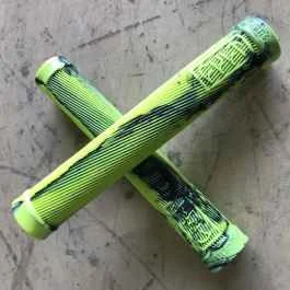 *CULT* begin grip (lime green swirl)