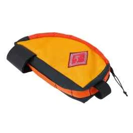 *ATMOSPHERE MOUNTAIN WORKS* top tube whale bag (yellow/A)
